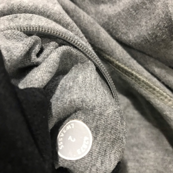 Lululemon Turtle Neck Sweater - Picture 3 of 5